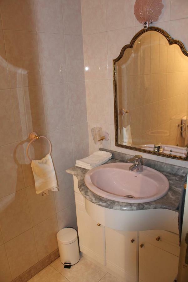 Apartament San Anton Caces Zewnętrze zdjęcie
